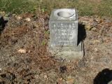 image of grave number 932825